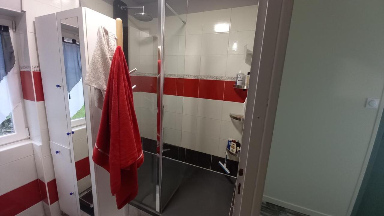 Chambre Privee Le Bugue Luaran gambar